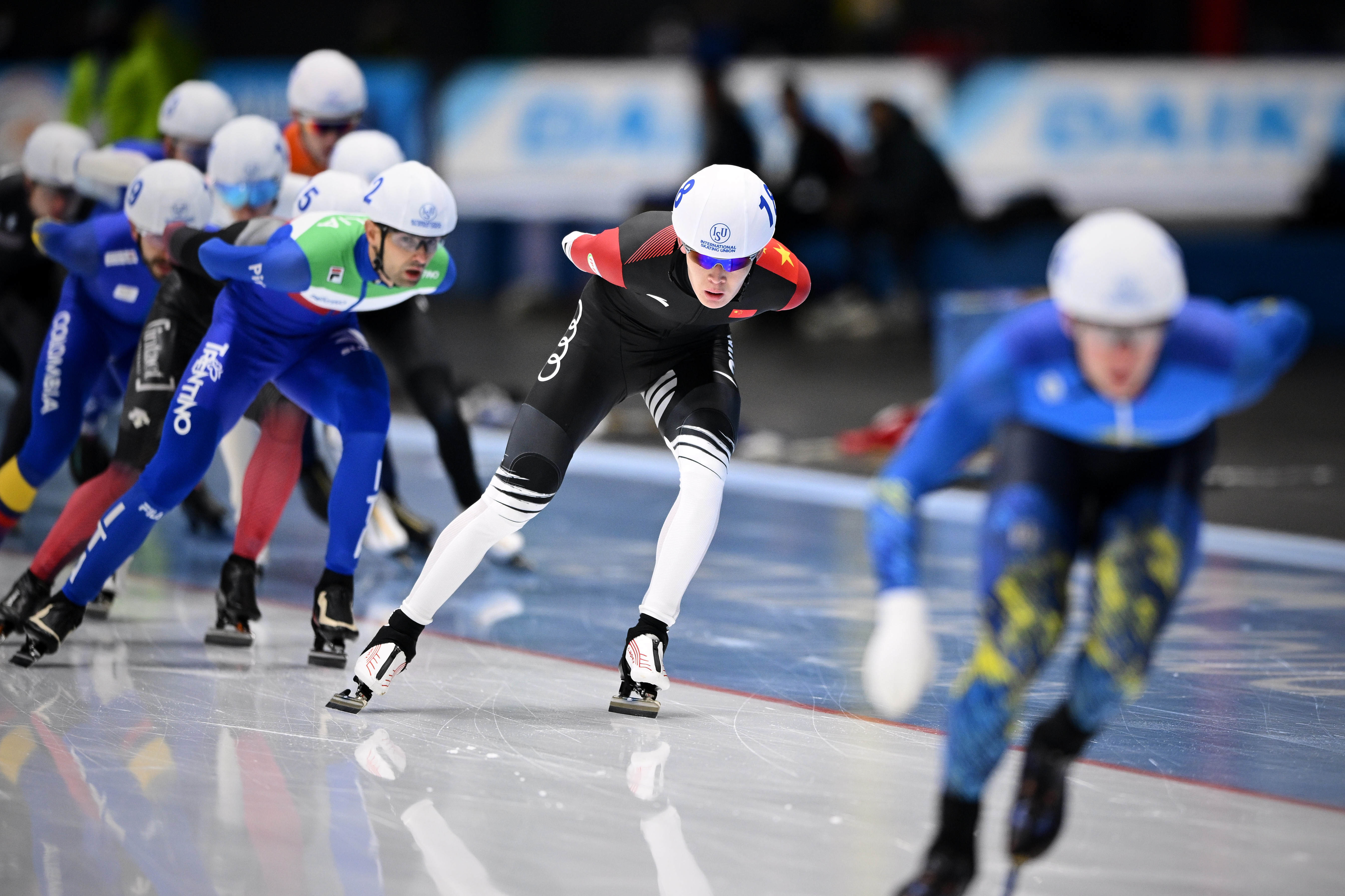 关于沙特阿拉伯滑冰队呈现亮眼表现的信息