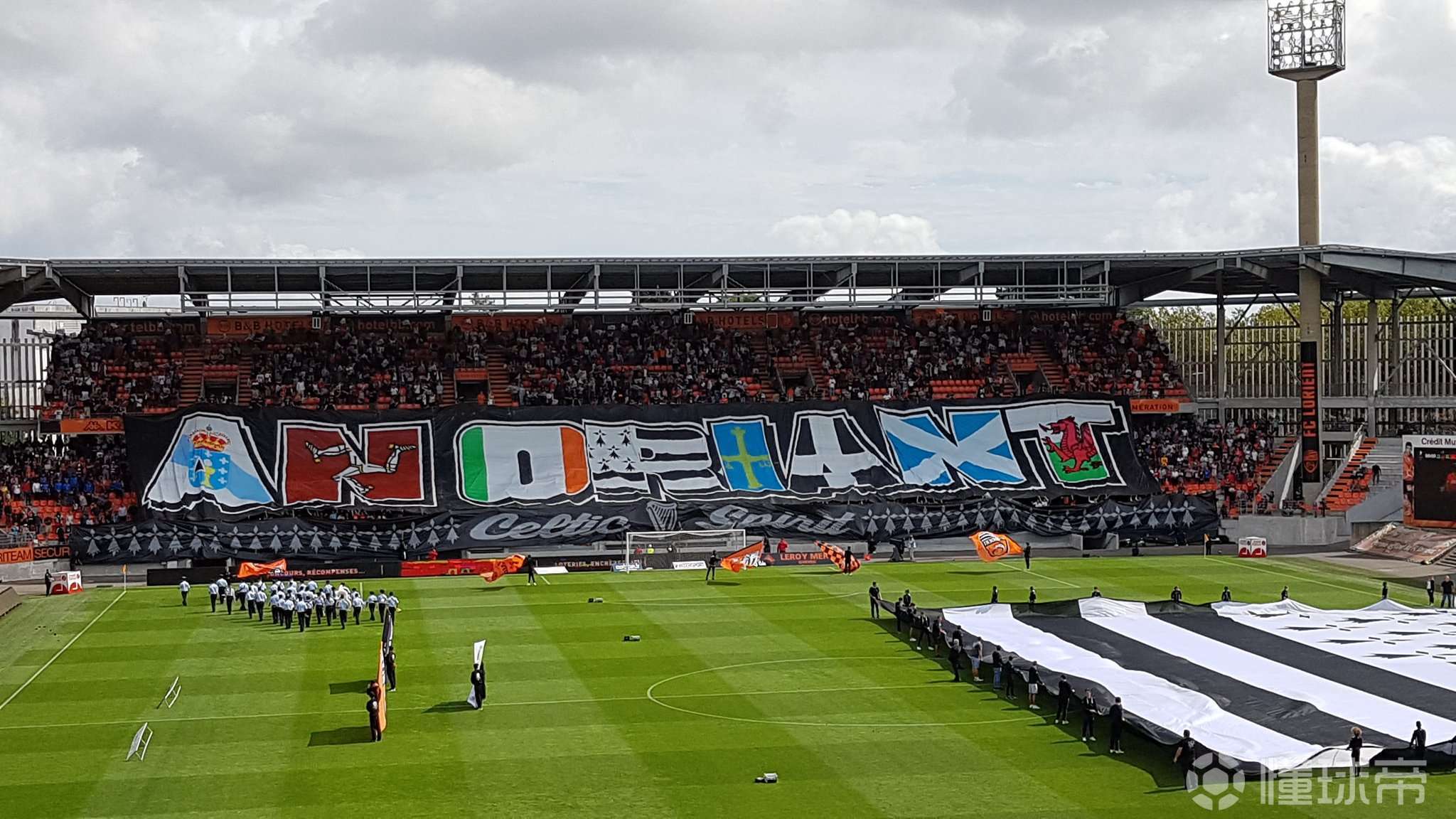 里昂客场大胜甘冈，取得重要胜利的简单介绍