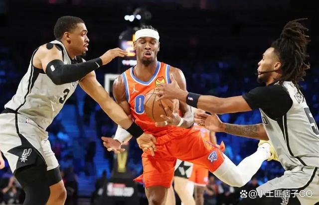 马刺关键时刻爆发，逆转对手
