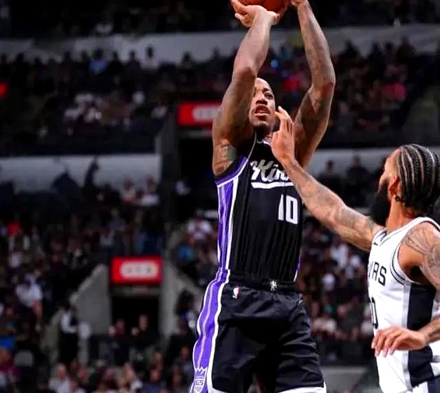 马刺复苏！德罗赞+领军获胜