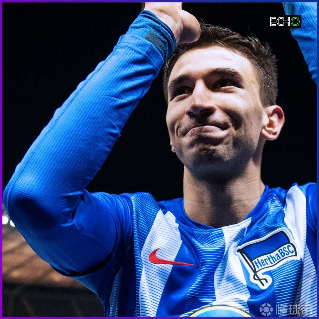 包含柏林赫塔主教练透露战术变化，力争跻身联赛前列的词条