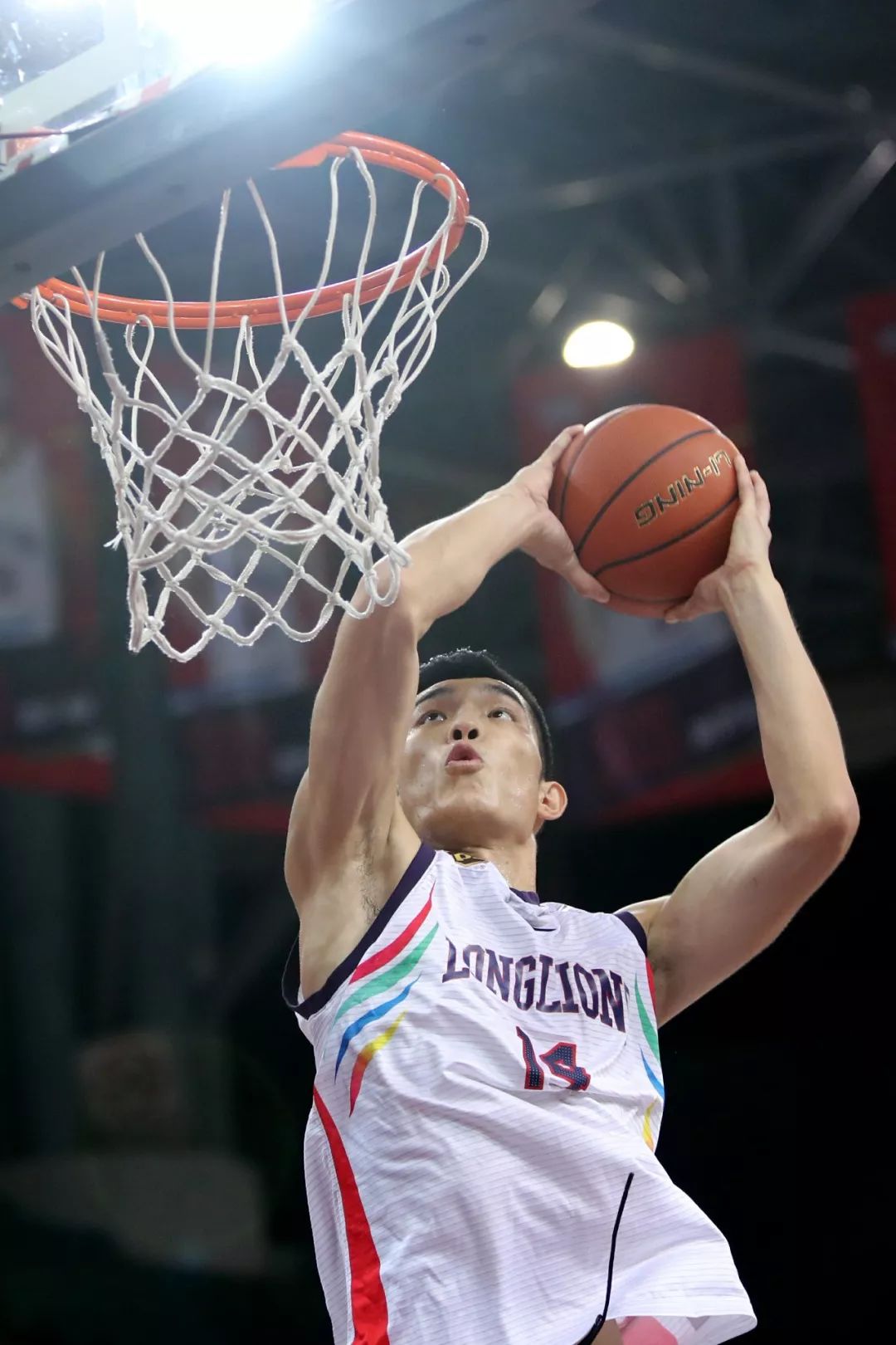 关于新疆队豪取连胜,雄心壮志上升的信息 关于新疆队豪取连胜,雄心壮志上升的信息