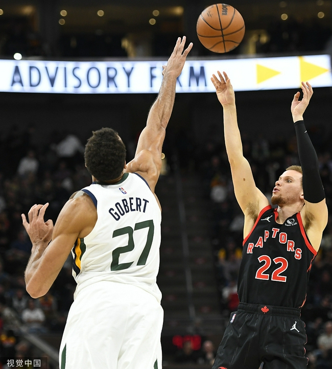 雄鹿遭遇爵士逆转，盖伊跟随与领跑