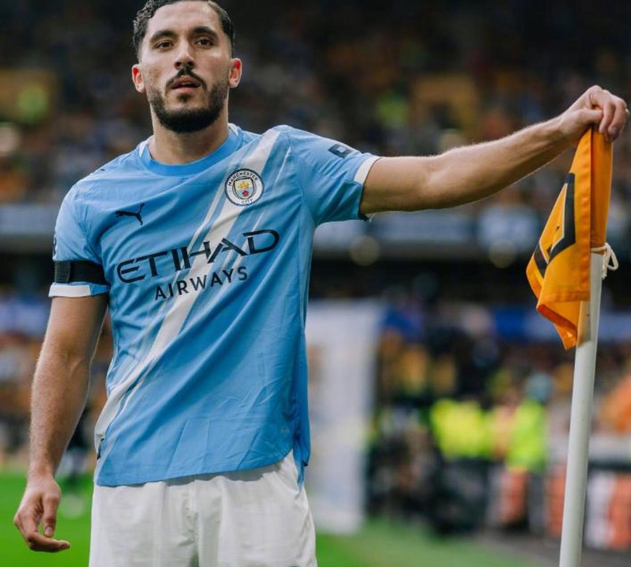 曼城火力全开，一路领先晋级