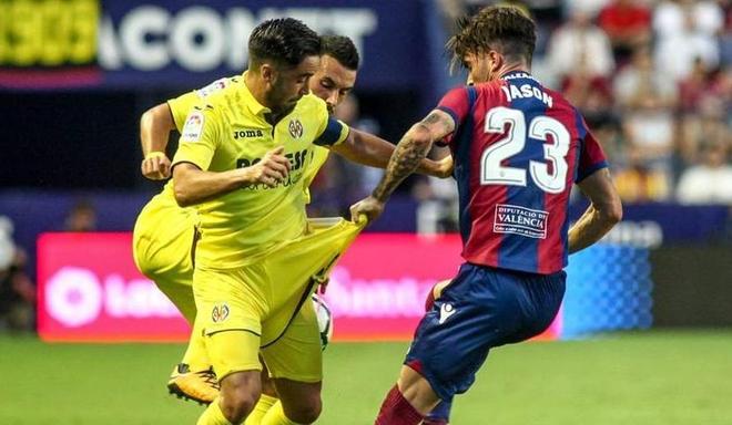 莱切斯特城失利，积分榜下滑的简单介绍