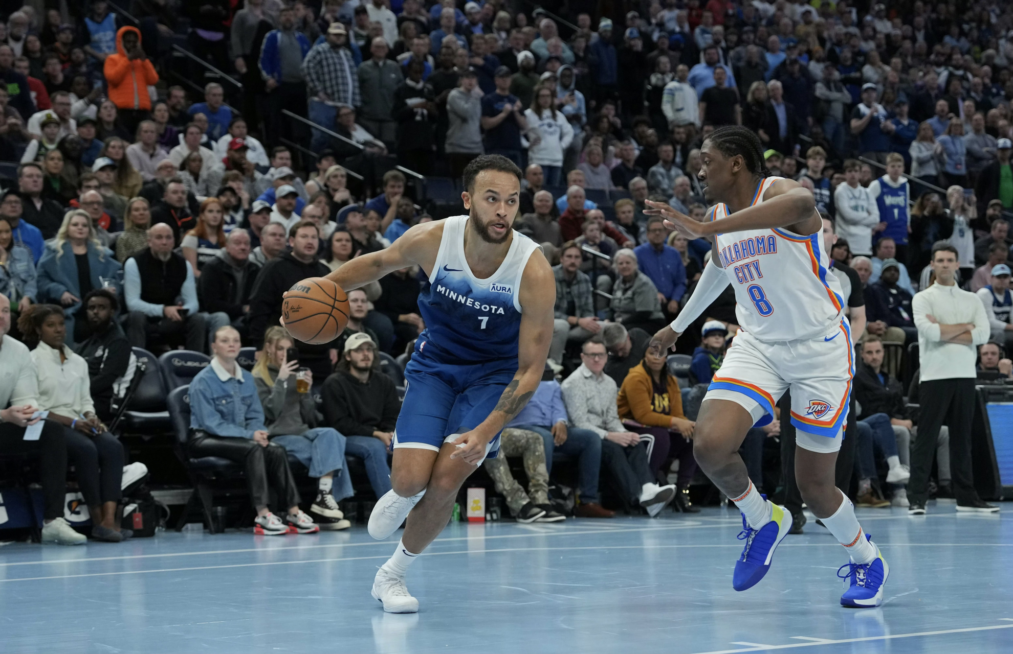 球场上球员超强实力展现，比赛结果令人瞩目的简单介绍